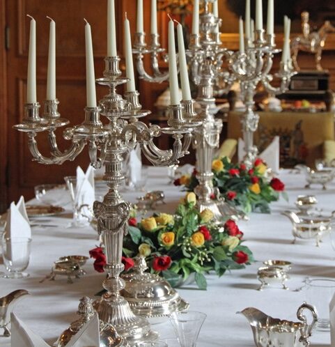 Table de fête argenterie