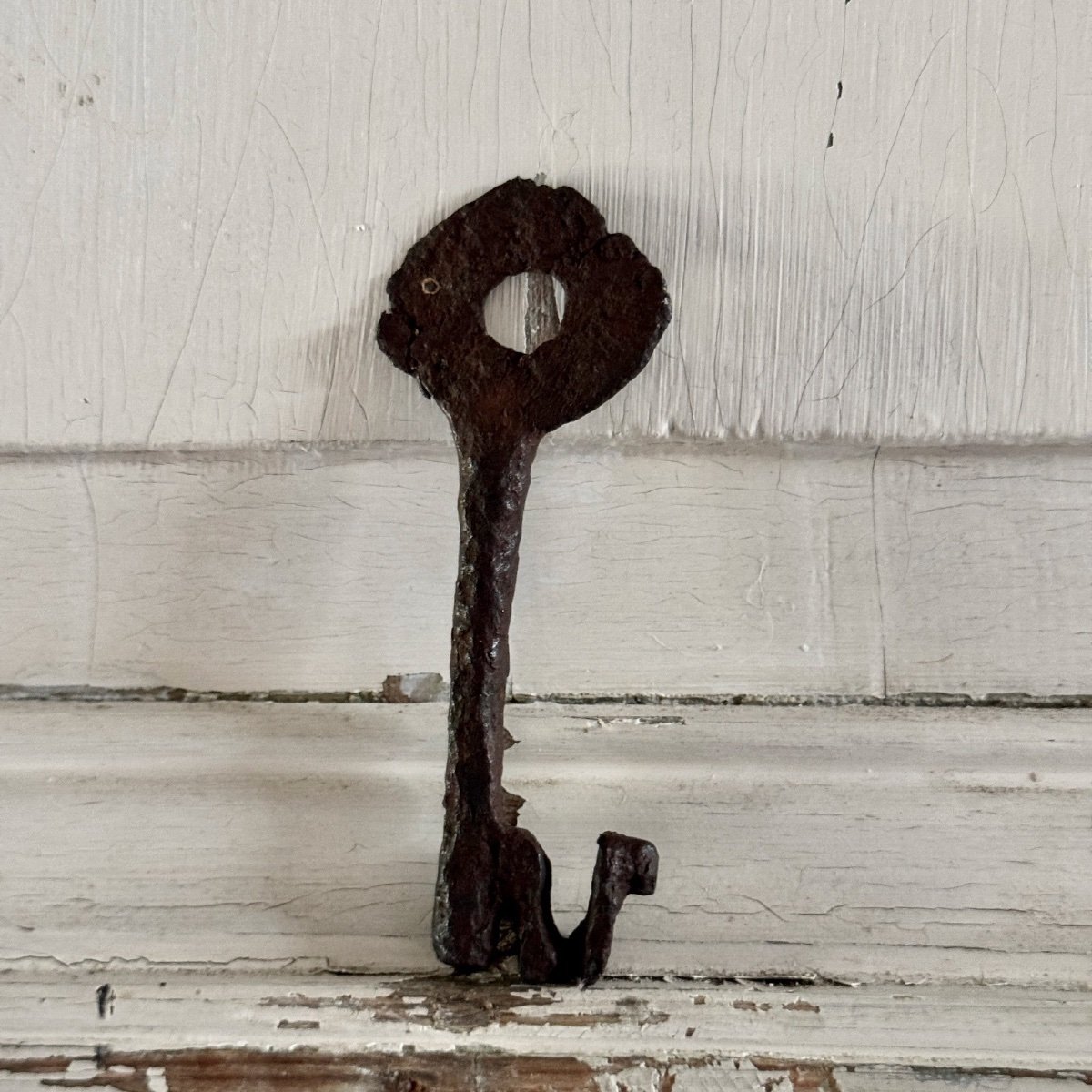 Clé Ancienne En Fer Forgé – XVIème Siècle – Haute Époque – Belle Patine – France