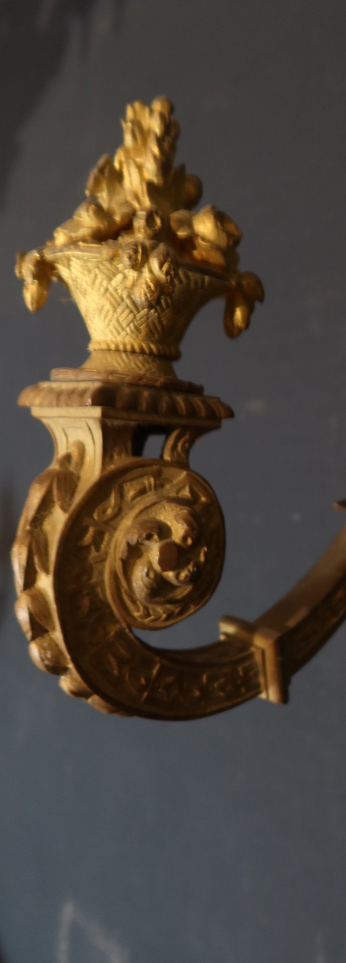 Paire d'embrasses de rideaux en bronze - Autres
