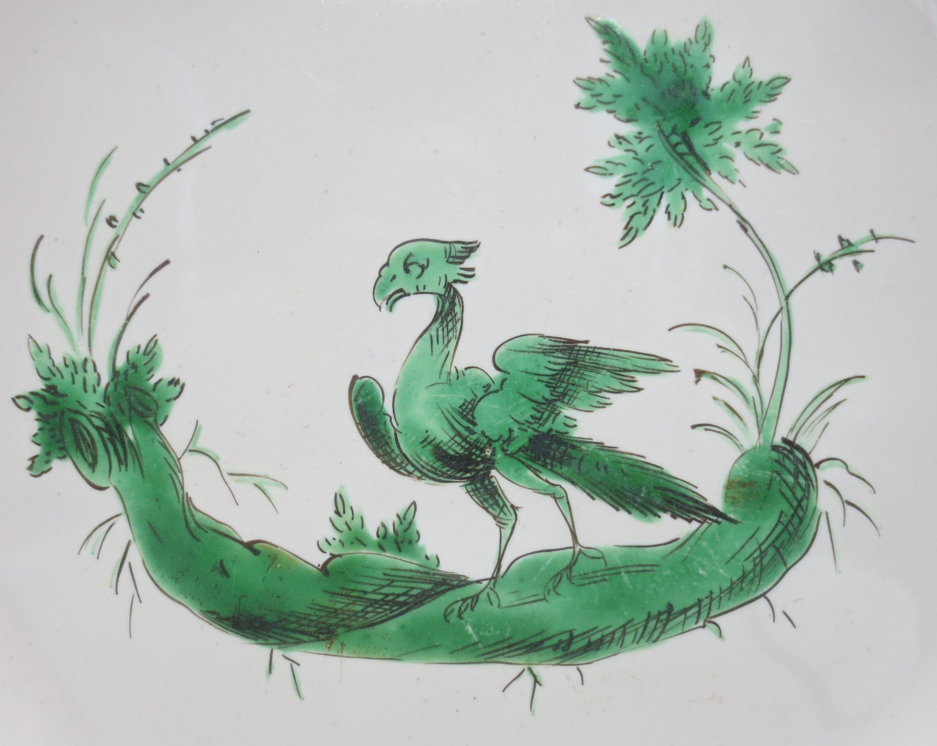 18th century Moustiers plate. - Plates, Faience | Antikeo