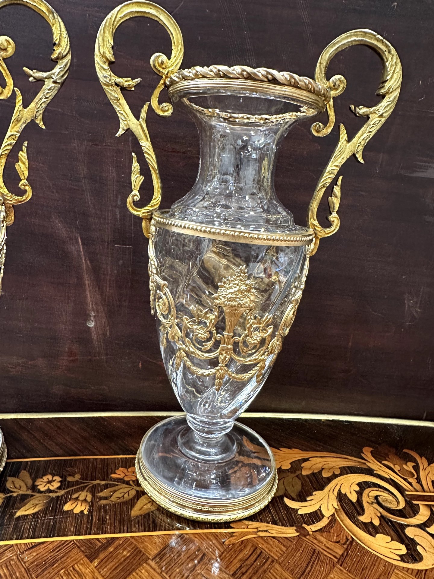 vase für eine rose Poesie 3.75 Tall x 4.25
