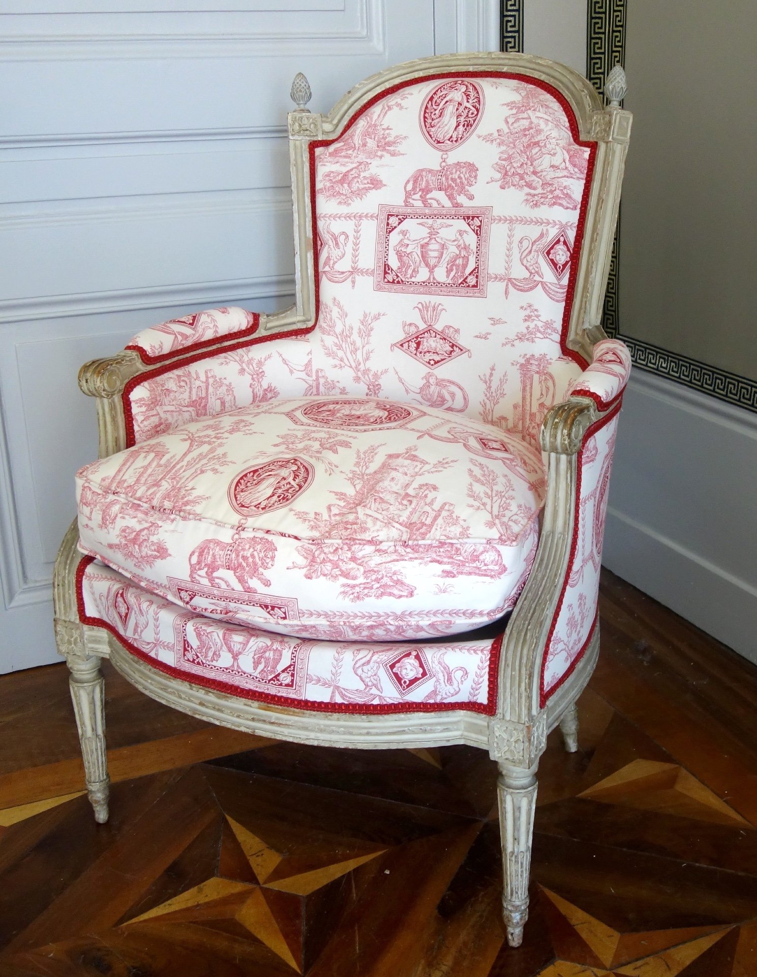 Fauteuil Bergère Louis XV toile de jouy & bois sculpté