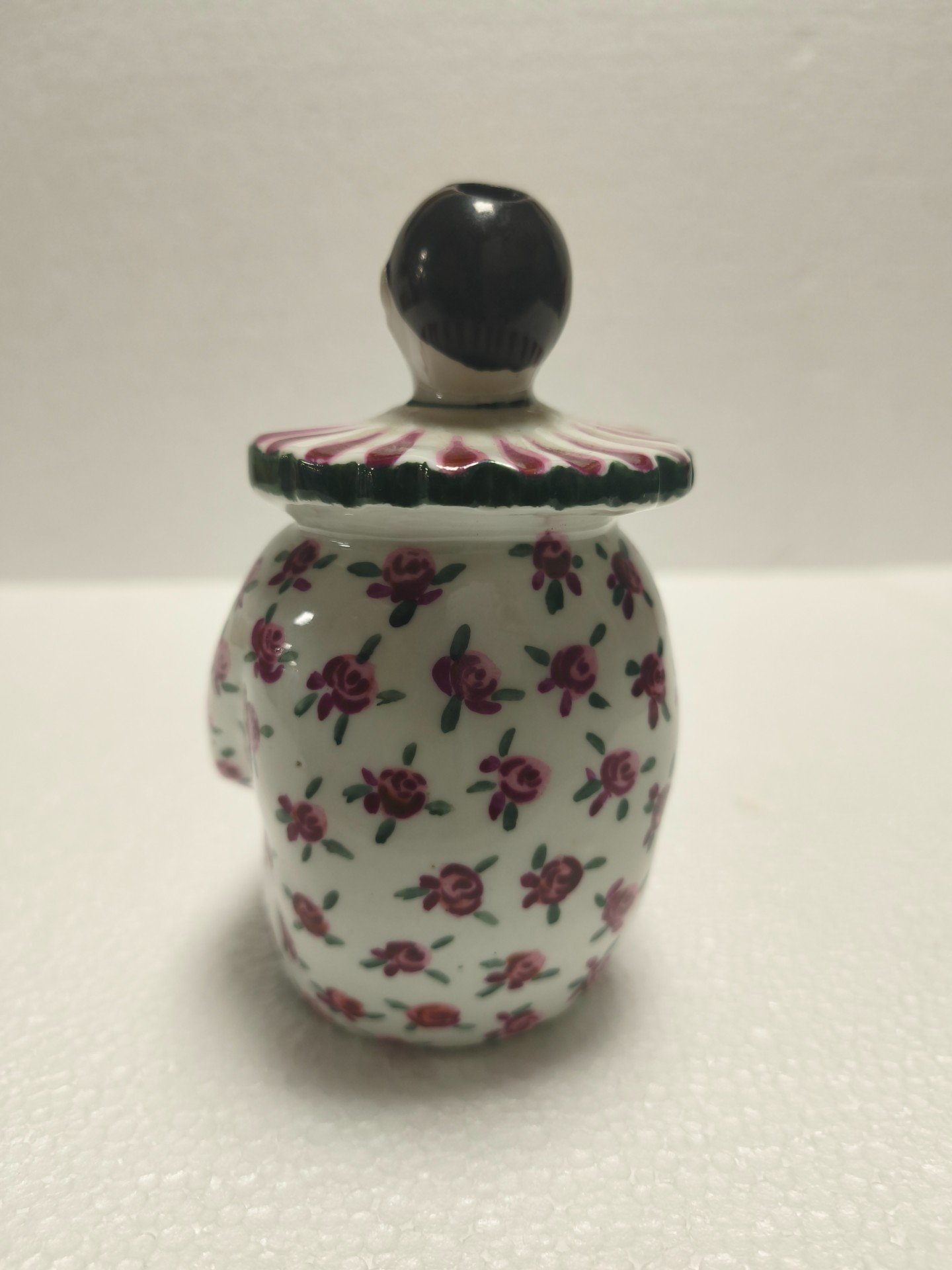 Ancien Pierrot En Porcelaine Avec Sa Boîte D'origine - Collection