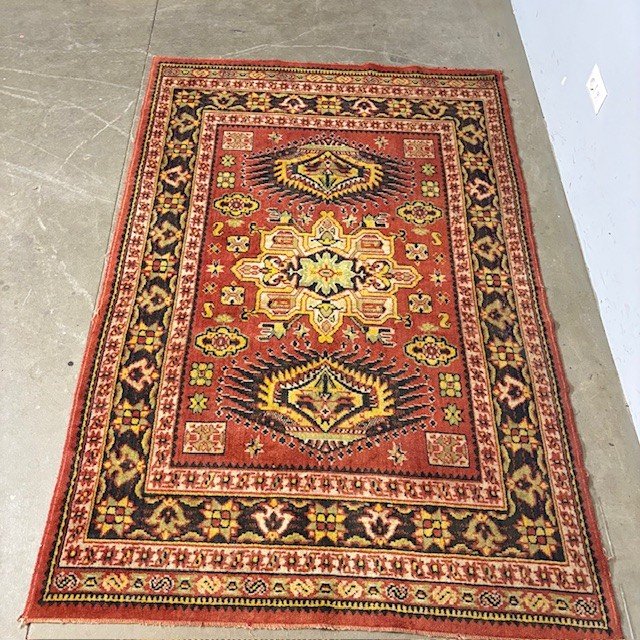 Grand Tapis Oriental Laine Rouge - Vintage Fait Main - 188x109cm
