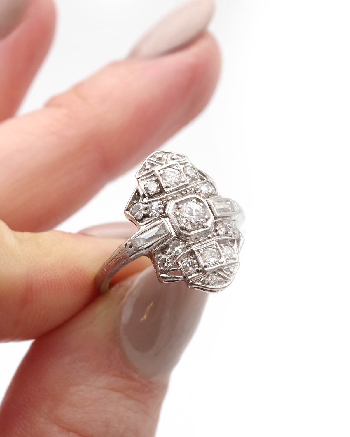 Bague Art Déco 20 Diamants 0,33 Ct Or 9 Carats - Taille 48 - Occasion Ancienne