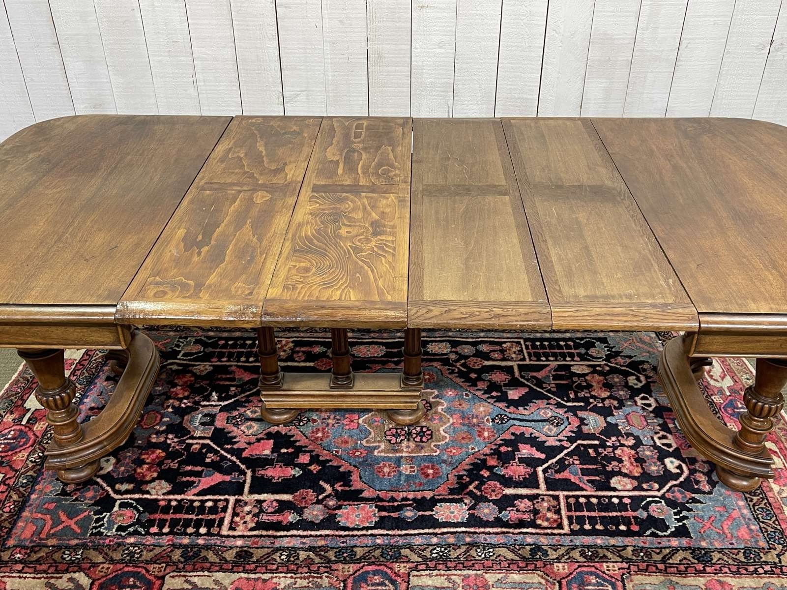 専用　HenriⅡ” Table Henri II table in walnut early 20th century wit | Antikeo