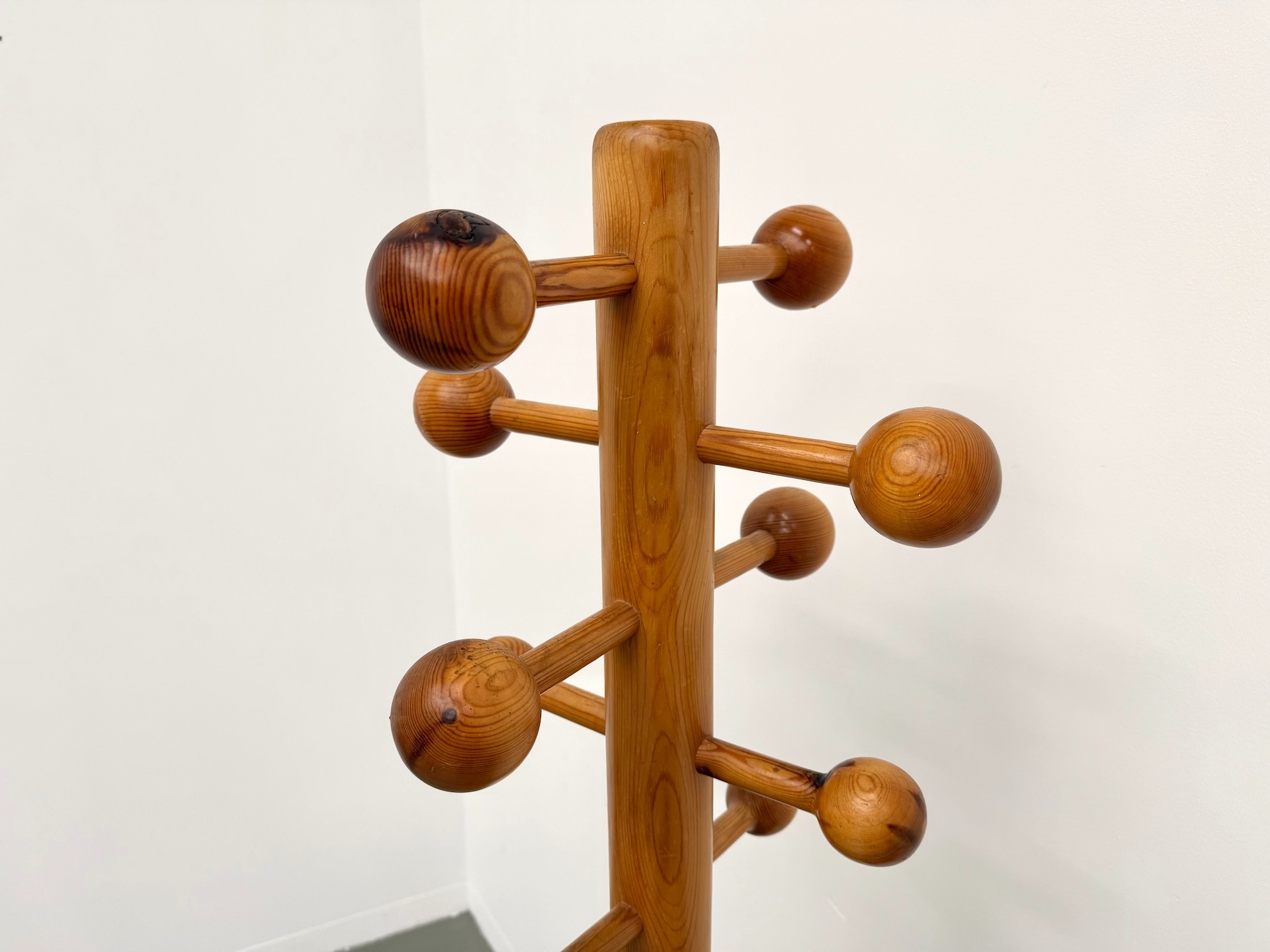 70s Long Coat Rack from Les Arcs 【公式通販】