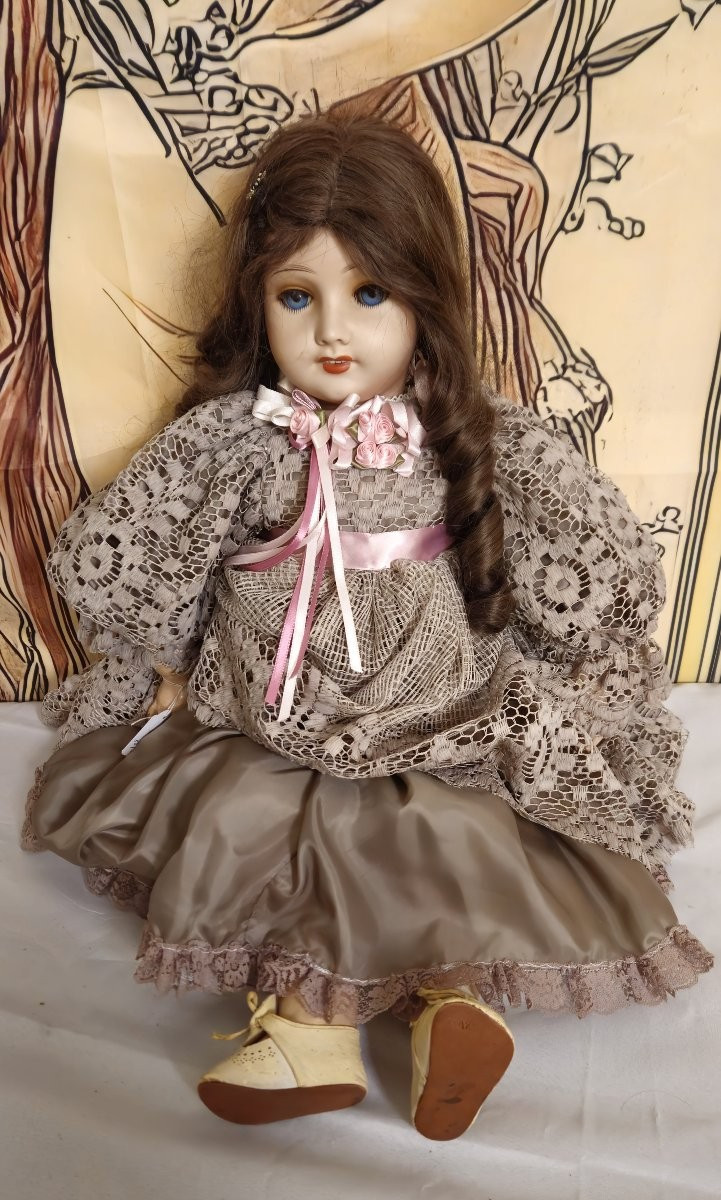 Large antique doll UNIS France 301 – porcelain  | Antikeo