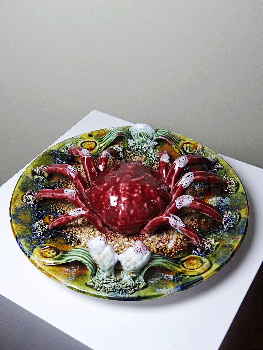 Trompe-l'oeil crab slushie plate Caldas da Rain | Antikeo