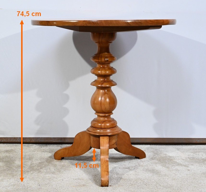 Small wood pedestal table deals