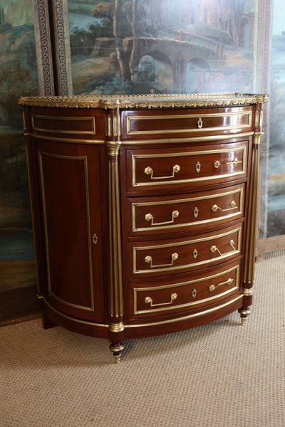 Half-moon chest of drawers with doors
