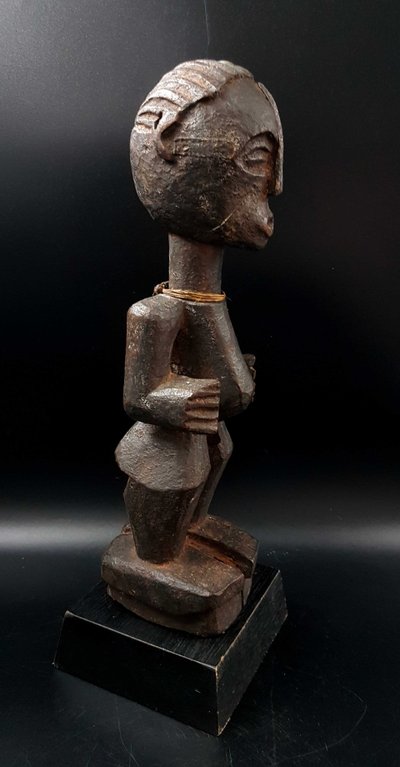 Nkissi statue, Songye Belande people, D.R.C.