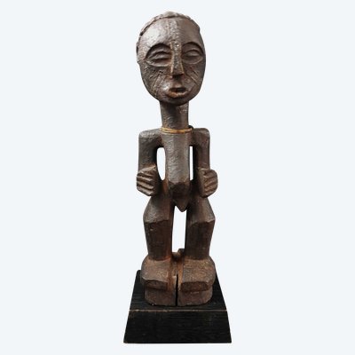 Nkissi statue, Songye Belande people, D.R.C.