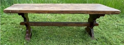 Table monastère