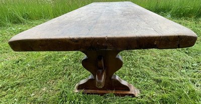 Table monastère