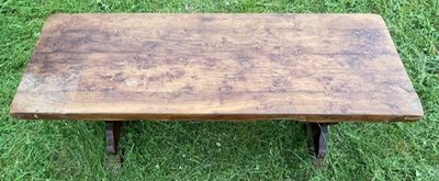 Table monastère