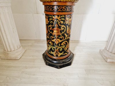 Vaso antico in maiolica e base del XIX secolo