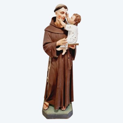 Antike religiöse Statue Skulptur aus der Kirche Saint-Antoine
