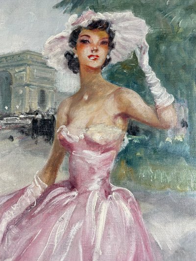 Eugène LELIÈPVRE (1908-2013) - Elegante Frau in rosafarbenem Kleid vor dem Arc de Triomphe, Paris