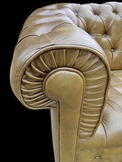 Divano Chesterfield 2 posti in pelle verde
