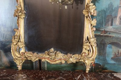 18th century gilded wooden mirror