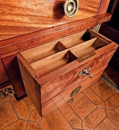 Empire Cylinder Desk Return from Egypt Mahogany and Gilt Bronze