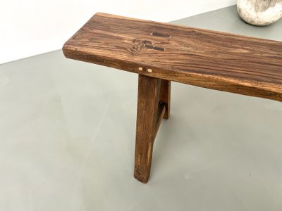 Banc ancien en noyer massif