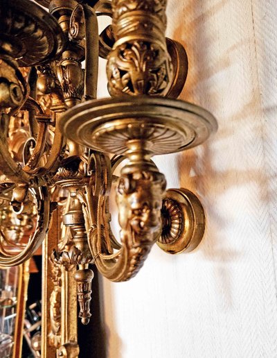 Importante Paire d'Appliques à 5 Lumières En Bronze Doré XIXème