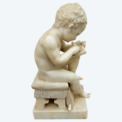 Scultura in marmo bianco raffigurante il Bambino Scriba da Canova, XIX secolo
