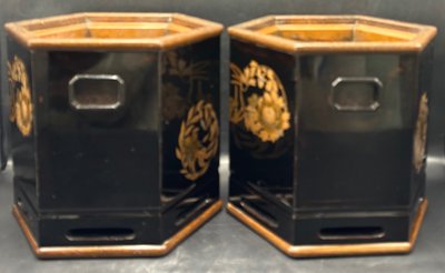 PAIR OF HIBACHI