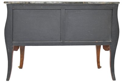 Commode de style Louis XV  aux espagnolettes