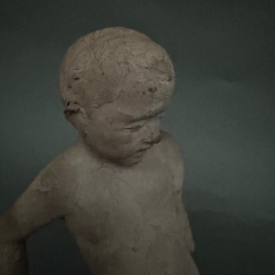 Scultura da studio di Charles Filleul, giovane in terracotta