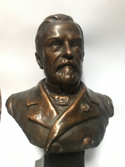 Busto di PASTEUR Louis firmato A. JOLIVEAUX medaglia in bronzo patinato.