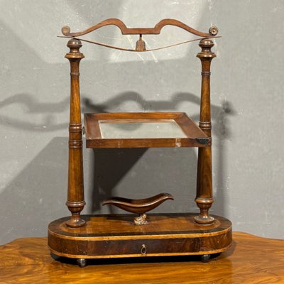 Coiffeuse du XIXe siècle