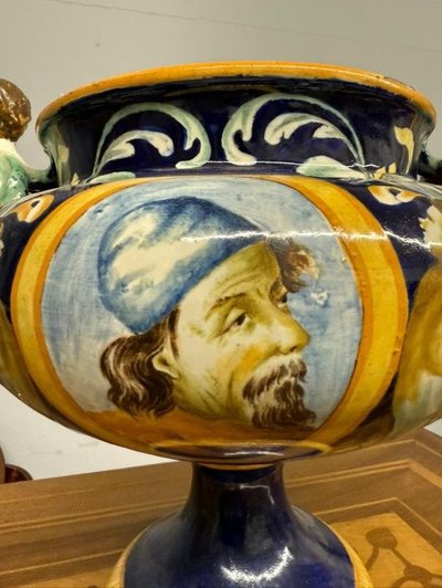 Majolica centerpiece with mask handles '800 Naples size 32x40