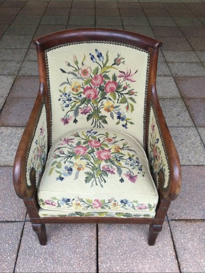 A Restoration Period "Gondola" Back Bergère In Mahogany