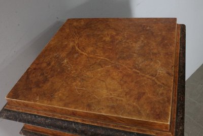 Ancient column XVIII century lacquered base painted fake marble. Siena Yellow. Measurements h 108. Base 33 x 33