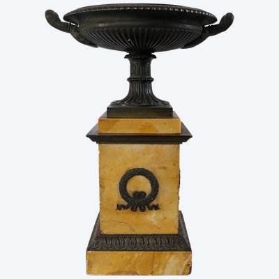 Large Tazza cup in patinated bronze and yellow Siena marble - Empire style, Charles X period
