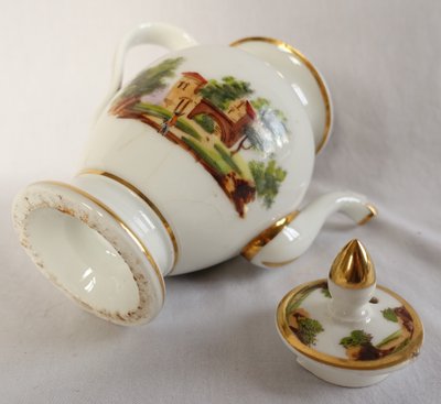 Empire coffee service in Paris porcelain gilded with fine gold & Italian landscapes - circa 1820