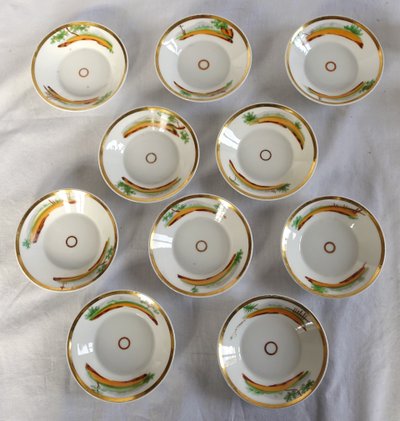 Empire coffee service in Paris porcelain gilded with fine gold & Italian landscapes - circa 1820