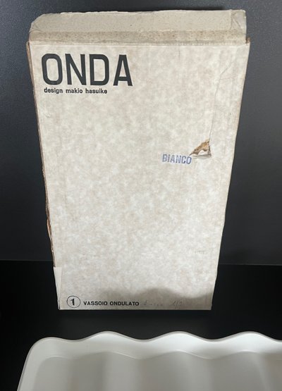 Pocket emptier, Onda model tray by Makio Hasuike for Revelli, Italy 1970s