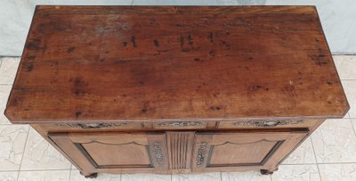 Louis XV-Sideboard aus Kirschholz, 18. Jahrhundert