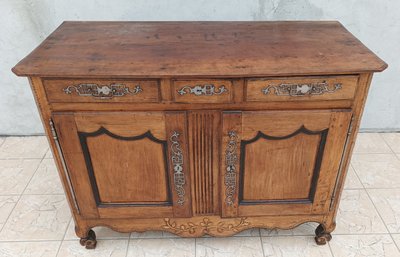 Louis XV-Sideboard aus Kirschholz, 18. Jahrhundert