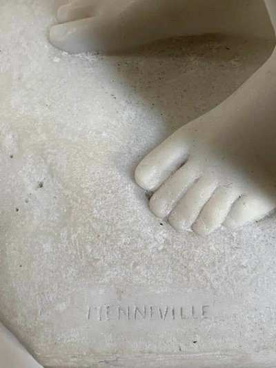 Bagnante – Raffinata scultura in marmo di Carrara di Cipriani Ugo di Meneville 