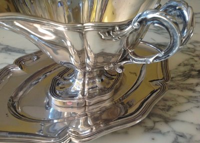 Saucière En Argent Massif De Forme Navette De Style Louis XV 