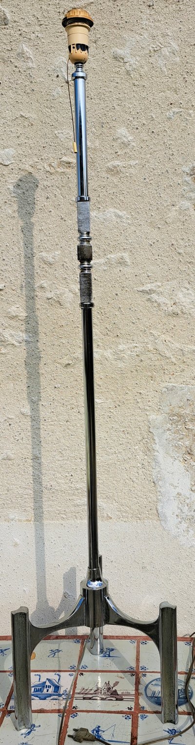 lampada da terra vintage anni '60 con treppiede 