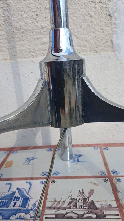 lampada da terra vintage anni '60 con treppiede 
