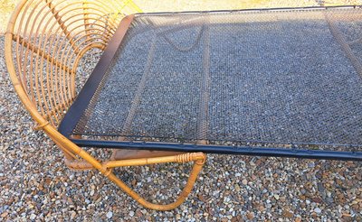 letto in rattan con base in ferro anni 60-70 
