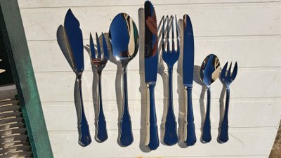 Antique 100-piece monogram cutlery set (18.8) France Inox