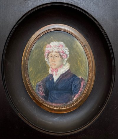 Miniature portrait of a woman with a headdress, first part of the 19th century